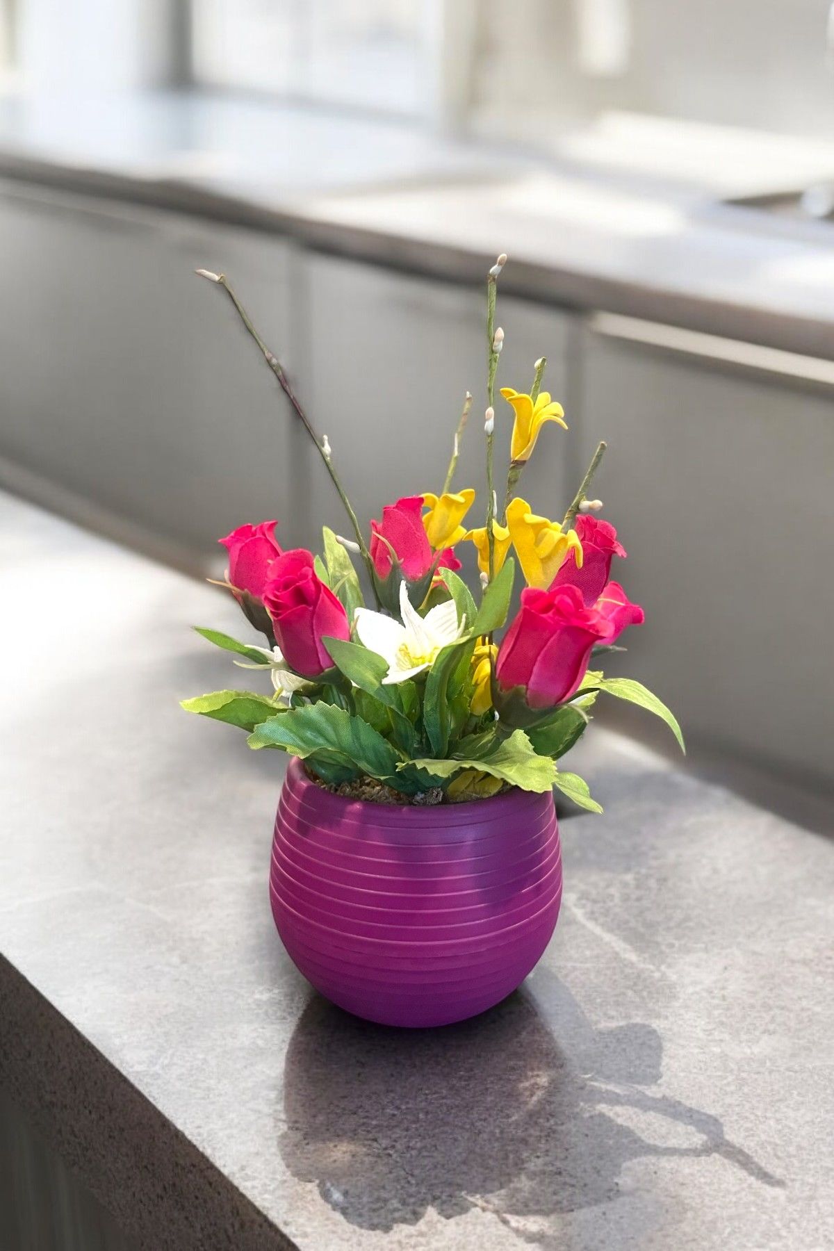 Dekoratif Aranjman Kırmızı Gül