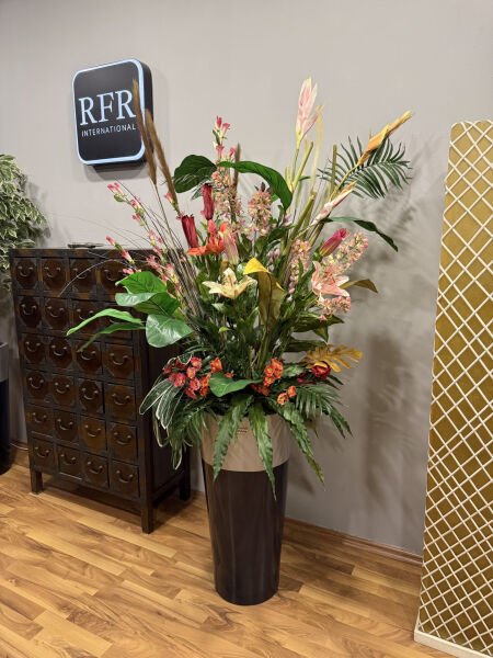 Saksılı Dekoratif Aranjman 180cm