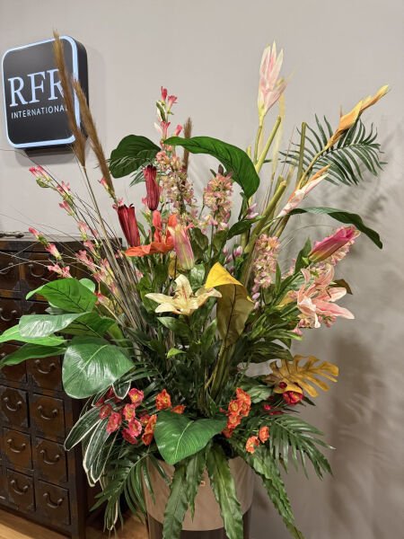 Saksılı Dekoratif Aranjman 180cm