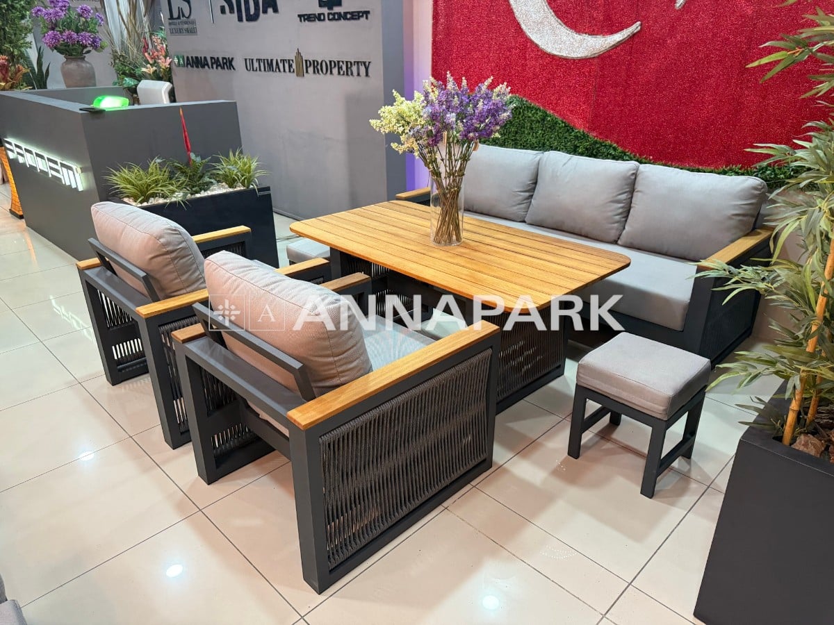 ANNAPARK Showroom