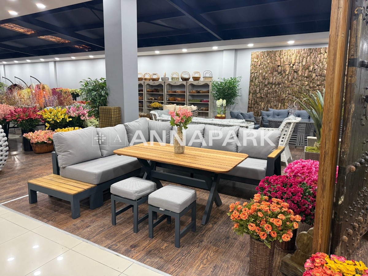 ANNAPARK Showroom