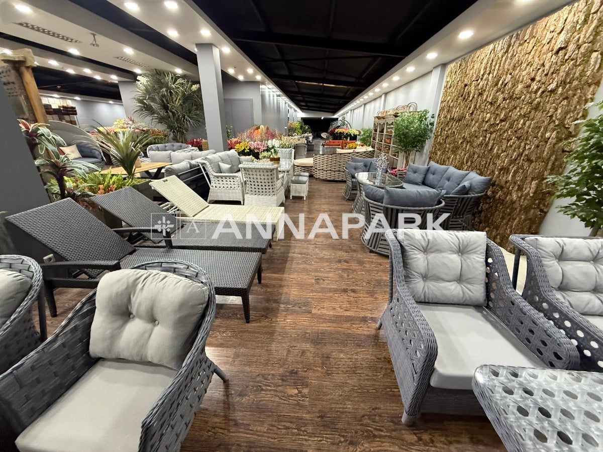 ANNAPARK Showroom