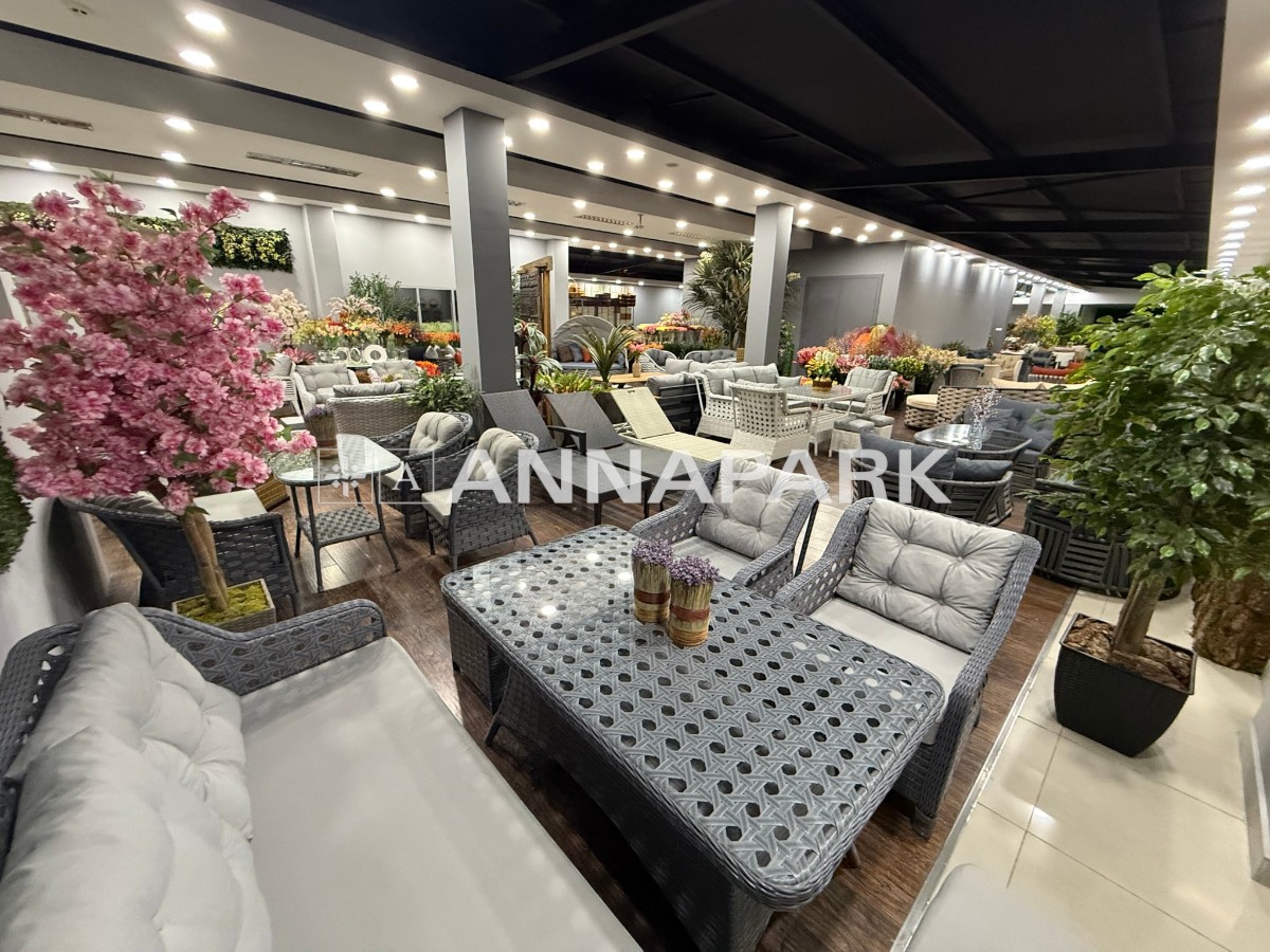ANNAPARK Showroom