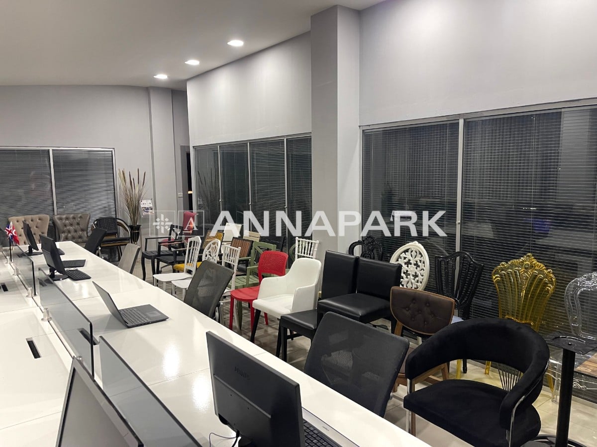 ANNAPARK Showroom