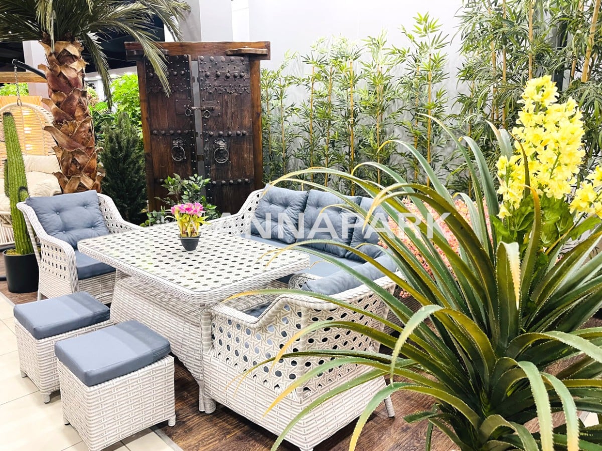 ANNAPARK Showroom