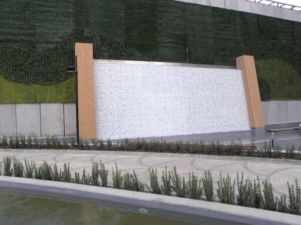 Çim Çit Rulo 3x9 Metre (27 m²) – Dikey Bahçe ve Duvar Kaplama
