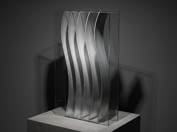 Dekoratif Cam Vazo Büyük Boy Metal Detaylı 35x20 cm