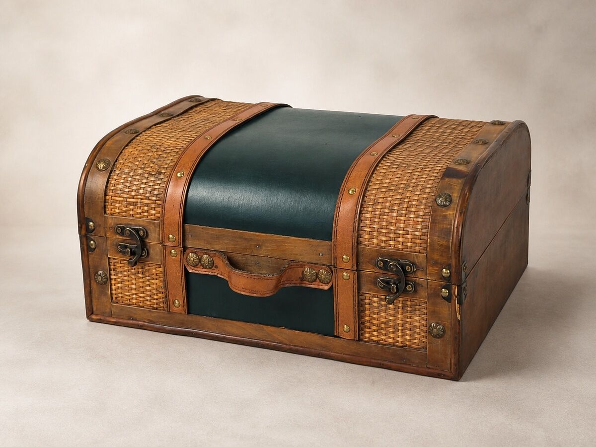 Deri ve Hasır Detaylı Ahşap Sandık 40 × 25 × 16 cm