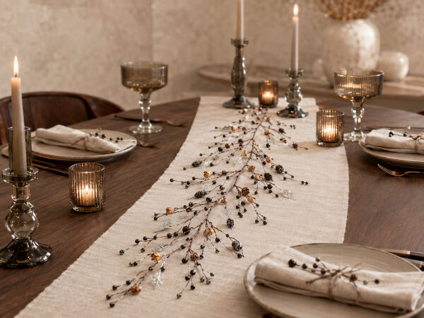 Dekoratif Masa Süsü ve Sarkıt Garland 120 cm – Gümüş