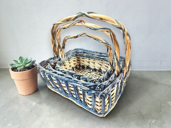 Mavi Detaylı Dikdörtgen Hasır Sepet 30x24x30 cm - Kulplu