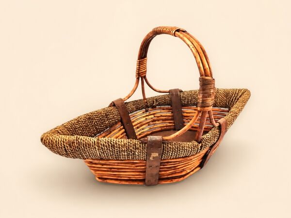 Hasır Sepet – Kayık Formlu Kulplu 47 × 23 × 35 cm