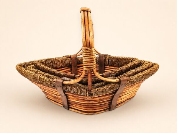 Hasır Sepet – Kayık Formlu Kulplu 47 × 23 × 35 cm