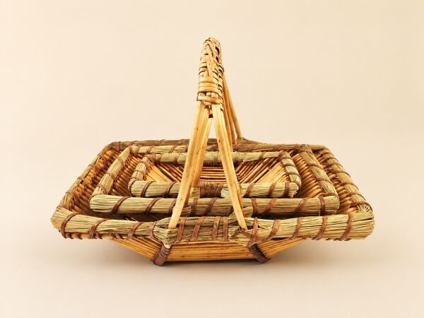 Hasır Sepet – Kulplu Ekmek ve Sunum Sepeti 28 × 17 × 20 cm