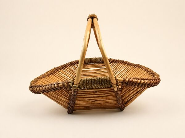 Hasır Sepet – Oval Tek Kulplu Sunum Sepeti 52 × 36 × 35 cm