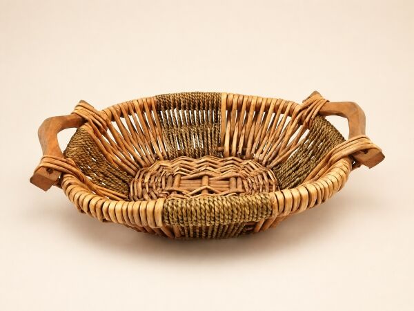 Hasır Sepet – Dikdörtgen Ahşap Kulplu Tepsi 29 × 16 × 7 cm