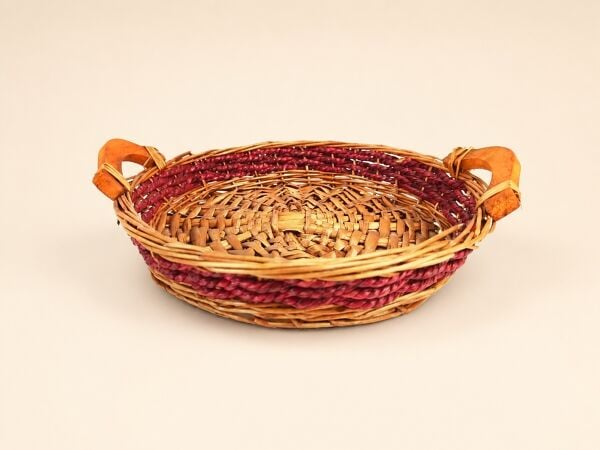 Hasır Sepet – Oval Bordo Detaylı Sunum Tepsisi 28 × 15 × 3,5 cm