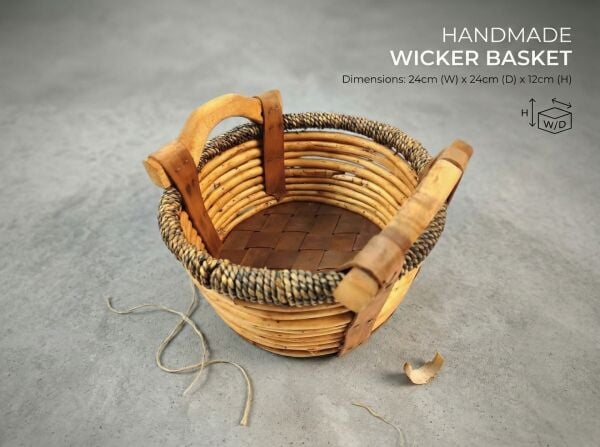 Ahşap Kulplu Dekoratif Hasır Sepet 24cm