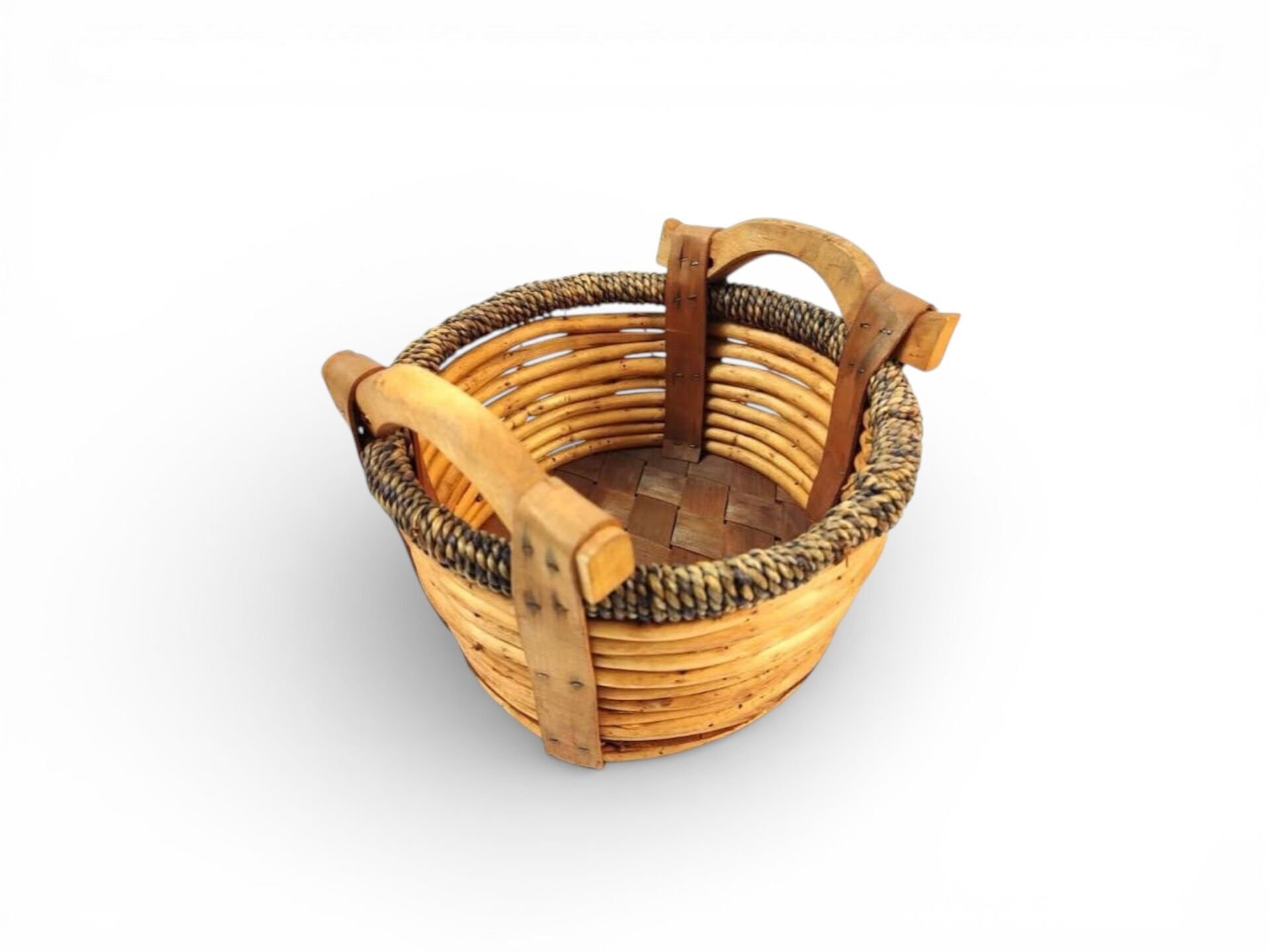 Ahşap Kulplu Dekoratif Hasır Sepet 24cm