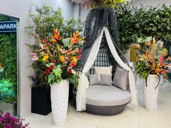 Kanopili Rattan Daybed Loca