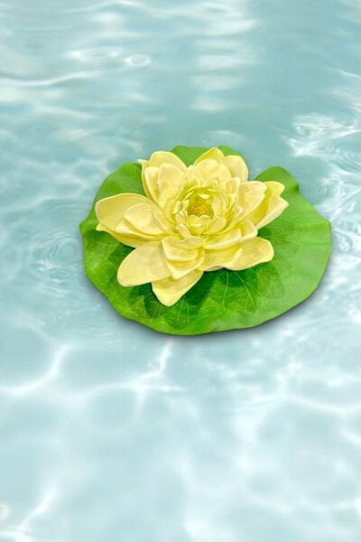 Yapay Nilüfer Lotus Çiçeği 21 cm Krem