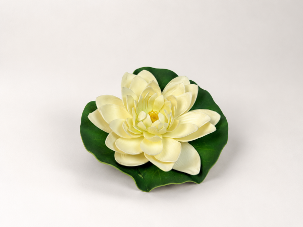 Yapay Nilüfer Lotus Çiçeği 15 cm Krem