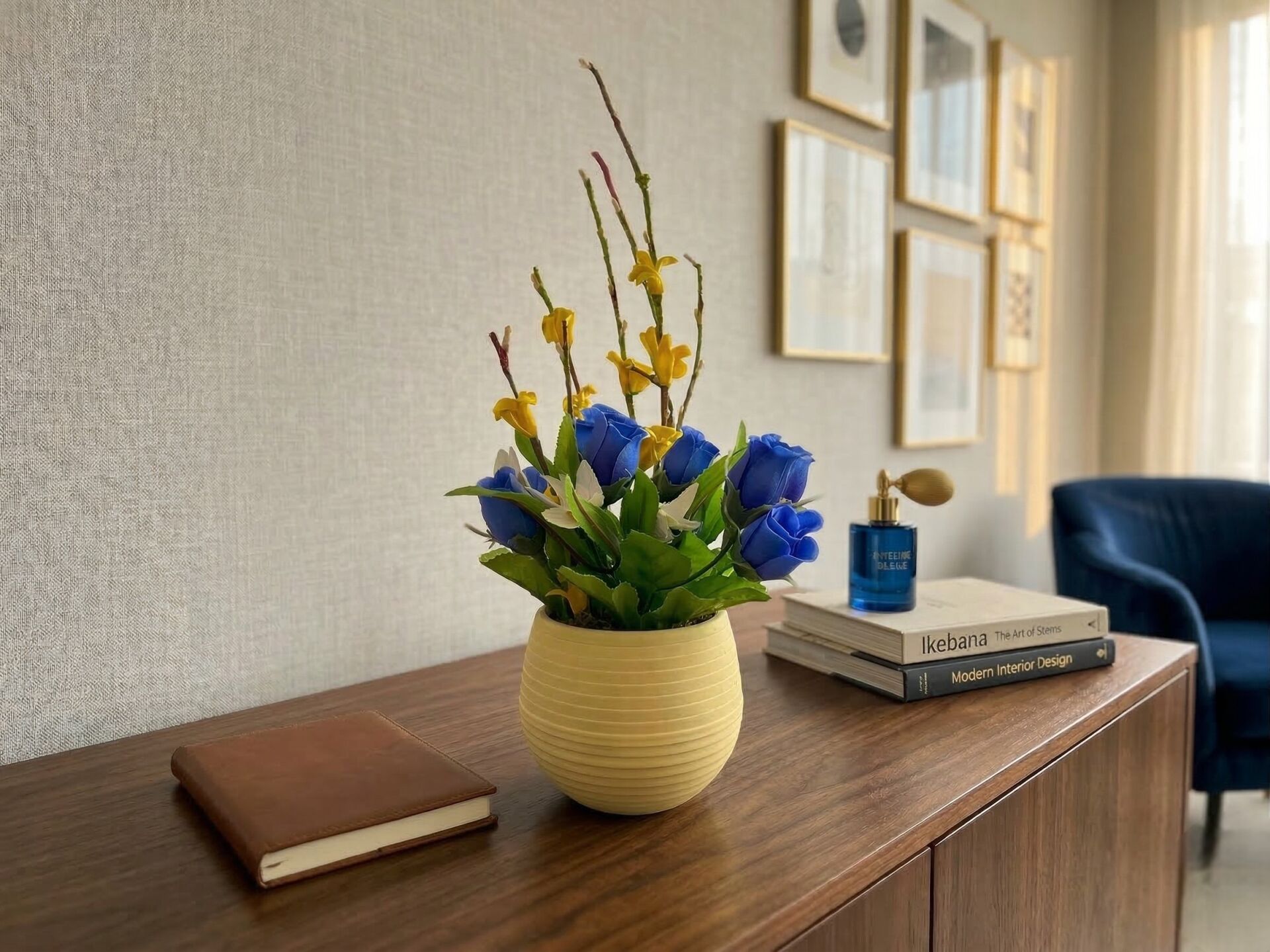 Mavi Gül Yapay Çiçek Aranjmanı - Dekoratif Hediyelik Aranjman