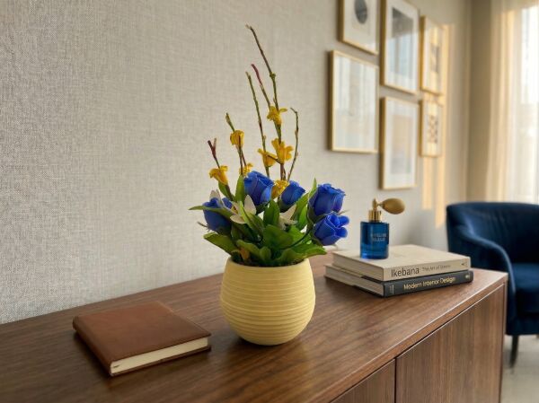 Mavi Gül Yapay Çiçek Aranjmanı - Dekoratif Hediyelik Aranjman