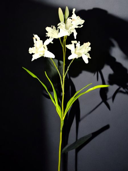 Beyaz Lilyum Yapay Çiçek (110 cm)