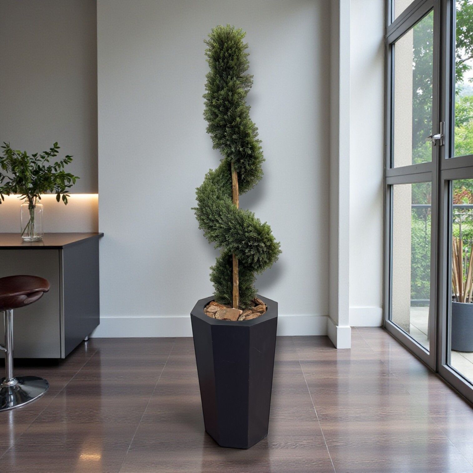 Cypress Topiary Saksılı